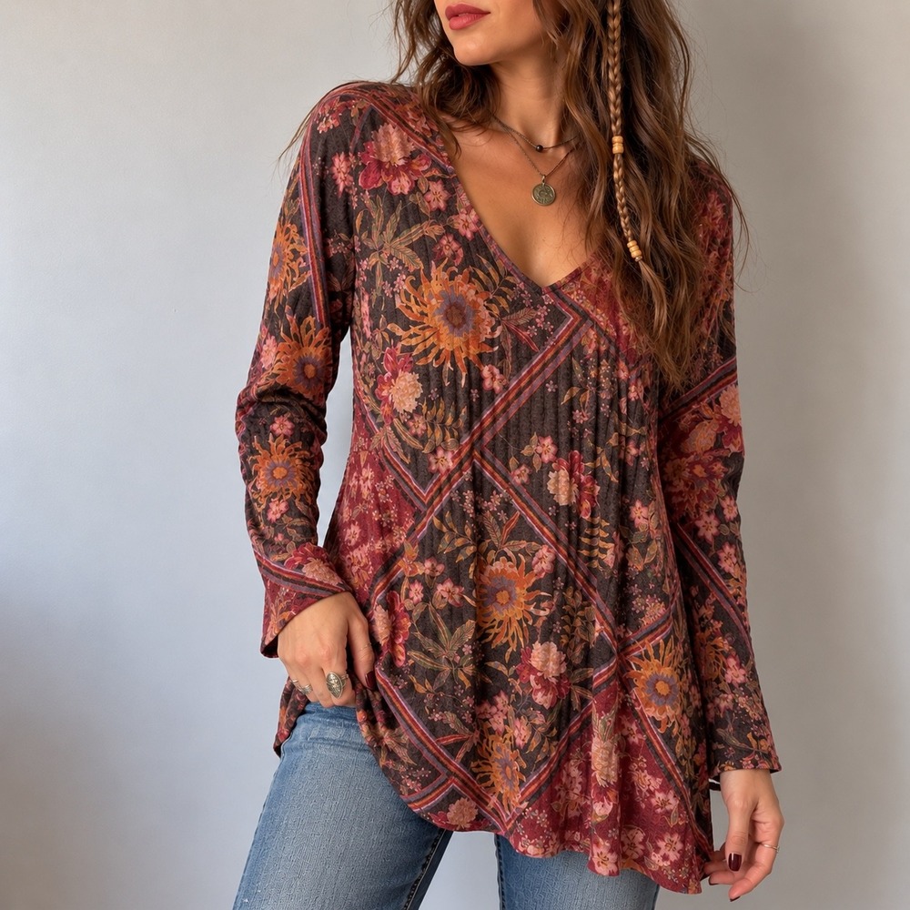 Soft Surroundings Floral Scarf Print Sharkbite Hem Tunic Top Small Boho Fal